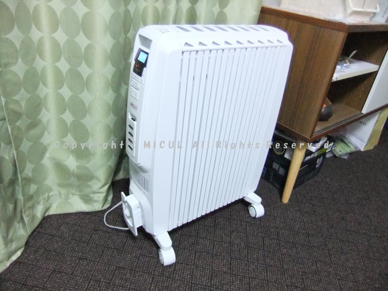 冷暖房/空調デロンギオイルヒーター　TDD0915W